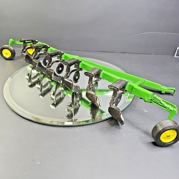 ERTL John Deere 6 Row Plow 1/16 Scale Die Cast Farm Toy Very Good Cond USA - Picture 1 of 10